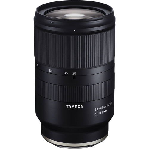 Tamron 28-75mm f/2.8 Di III RXD | Meilleurs objectifs recommandés pour le Sony a7R IV